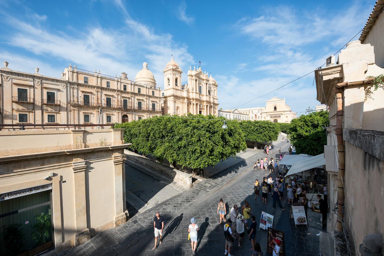 San Carlo Suites Noto Eksteriør bilde